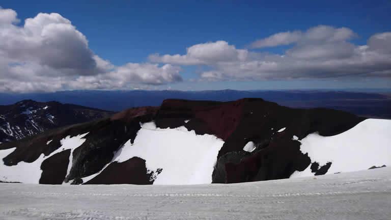 Tongariro Alpine Crossing - Red Crater