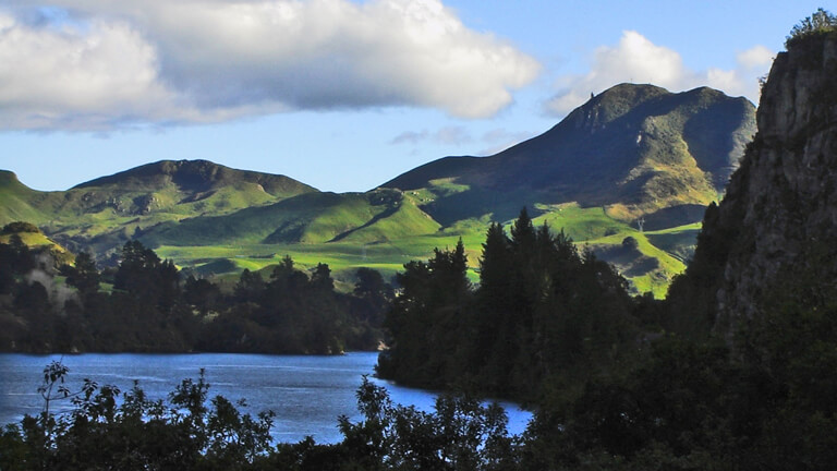 Waikato River Trails stay in Taupo NZ