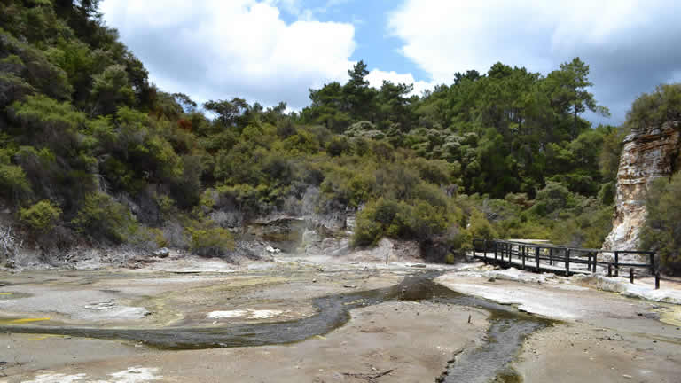 Wai-O-Tapu thermal wonderland near Riverside Apartment, Taupo, NZ